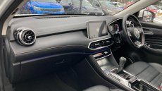 MG Hs 1.5 T-GDI Exclusive 5dr Petrol Hatchback